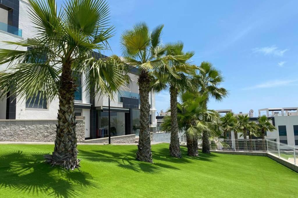 Luxury Penthouse Oasis Beach VIII Orihuela Costa Punta Prima Torrevieja Eksteriør billede