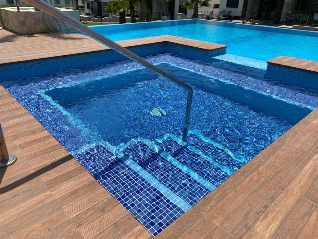Luxury Penthouse Oasis Beach VIII Orihuela Costa Punta Prima Torrevieja Eksteriør billede