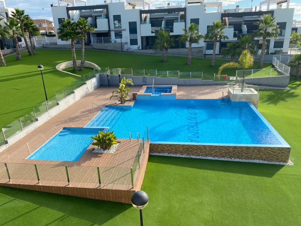 Luxury Penthouse Oasis Beach VIII Orihuela Costa Punta Prima Torrevieja Eksteriør billede