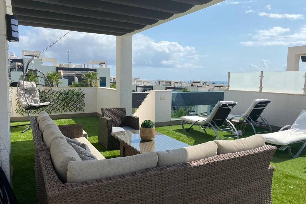 Luxury Penthouse Oasis Beach VIII Orihuela Costa Punta Prima Torrevieja Eksteriør billede