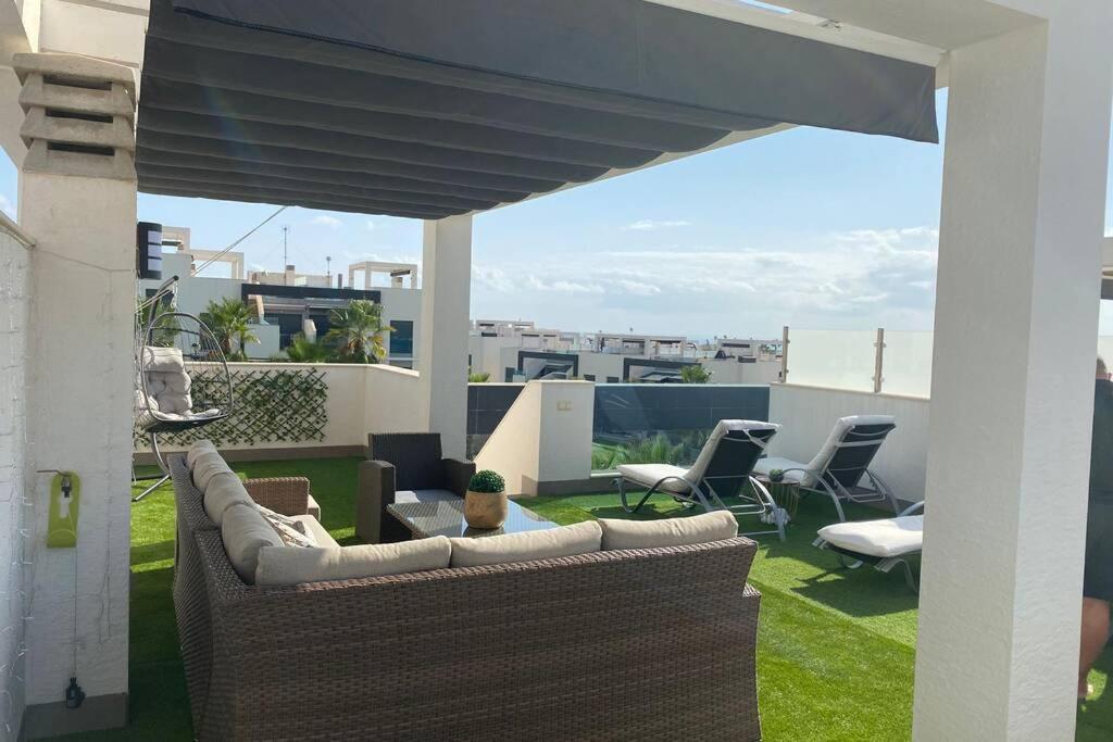 Luxury Penthouse Oasis Beach VIII Orihuela Costa Punta Prima Torrevieja Eksteriør billede