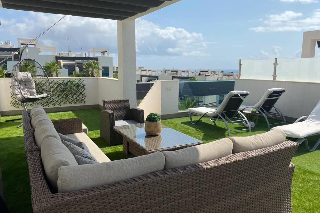 Luxury Penthouse Oasis Beach VIII Orihuela Costa Punta Prima Torrevieja Eksteriør billede